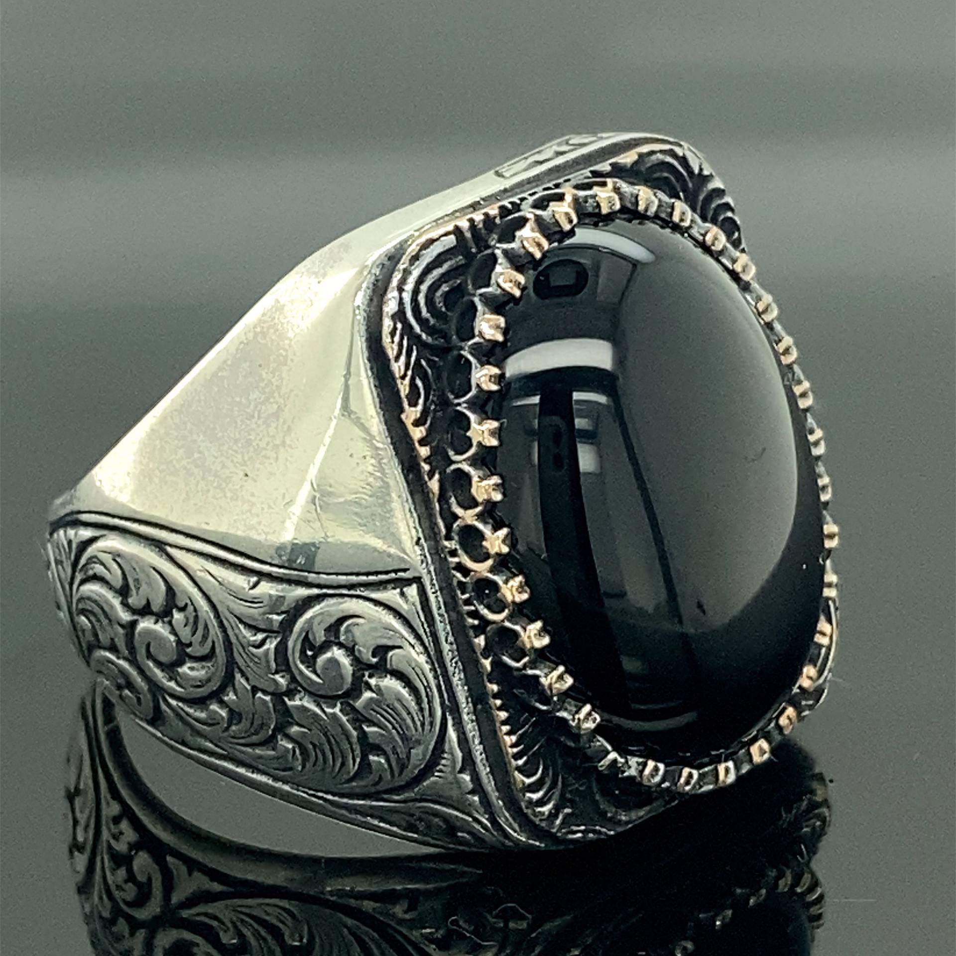 Mann Handgemachter Ring , Silber Onyx Stein Schwarzer 925K Sterling Geschenk Für Ihn von MercansilverTR
