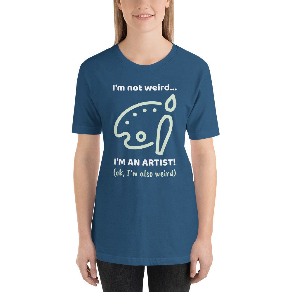 Lustige Kunst Shirt, Ich Bin Nicht Seltsam Ein Künstler T-Shirt, Kunst-Liebhaber-T-Shirt, Geschenk Für Maler, Lustige Kunst-Maler-Geschenk Lustige Kunst Shirt, Ich Bin Nicht Seltsam Ein Künstler T-Shirt, Kunst-Liebhaber-T-Shirt, Geschenk Für Maler, Lustige Kunst-Maler-Geschenk von MerchOwl