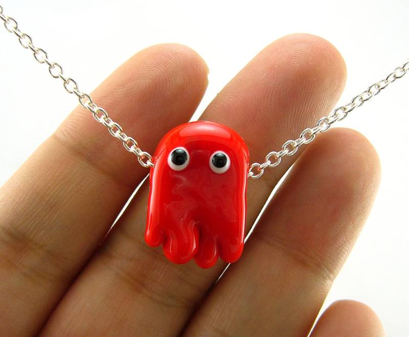 Red Ghost Handgewickelt Glas Halskette Red Ghost Handgewickelt Glas Halskette von MercuryGlass
