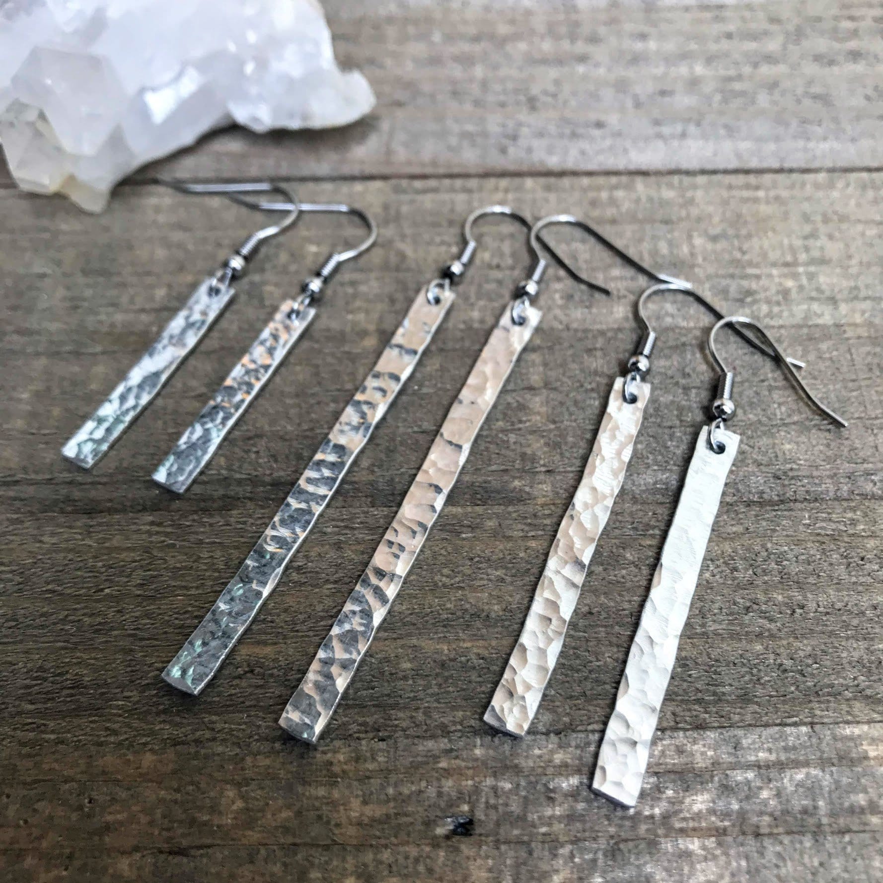 Gehämmert Silber Stangen. Ohrringe Gehämmert Silber Stangen. Ohrringe von MerelaniDesigns