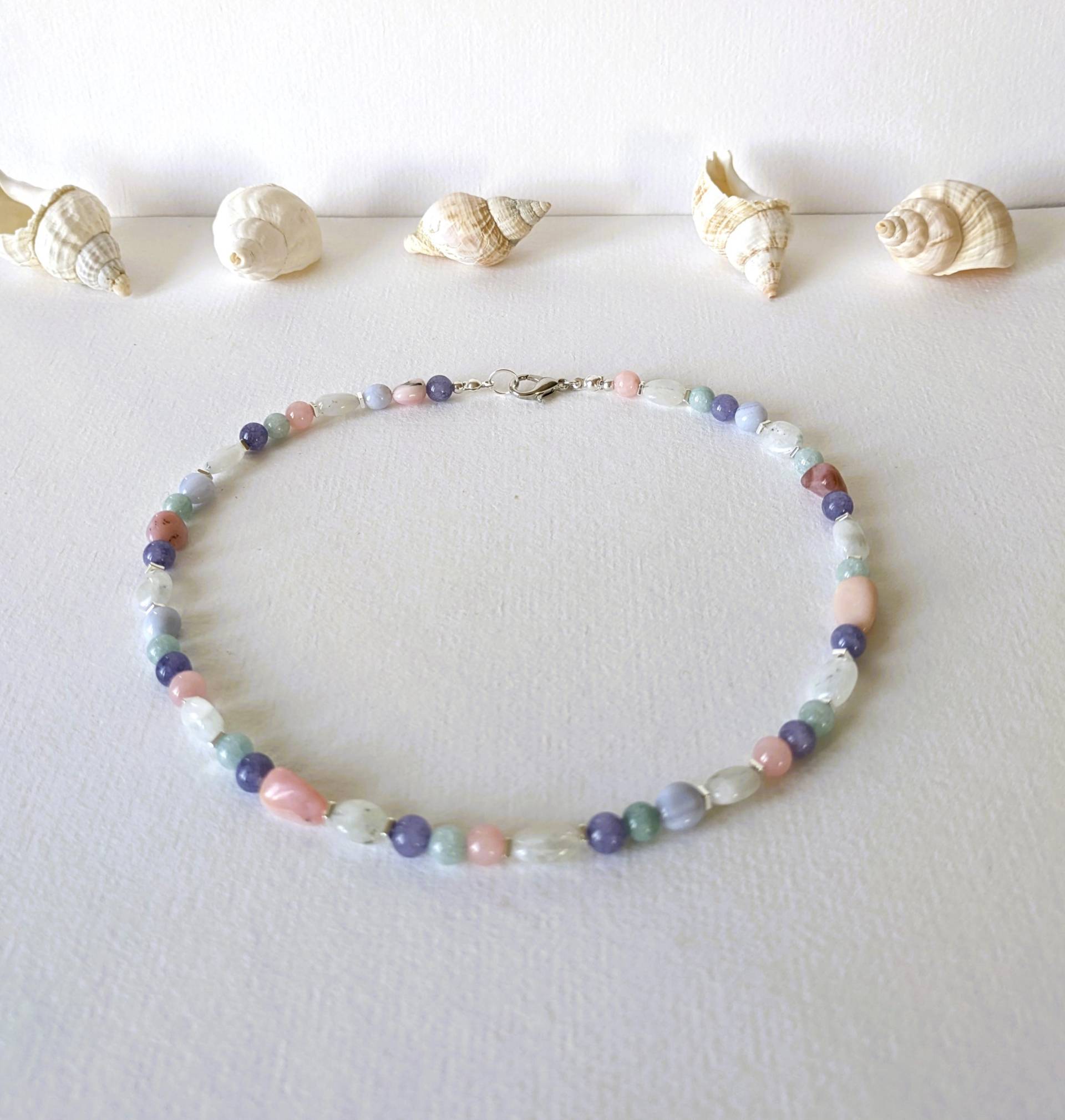 Halskette Mondstein - Rosa Opalnuggets von MerlesJewellery