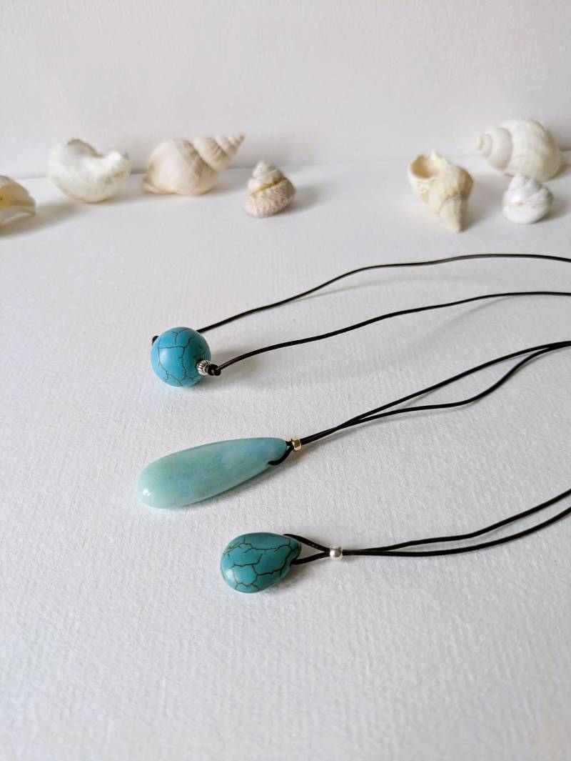 Lederkette Türkiskugel Calcit Silber von MerlesJewellery