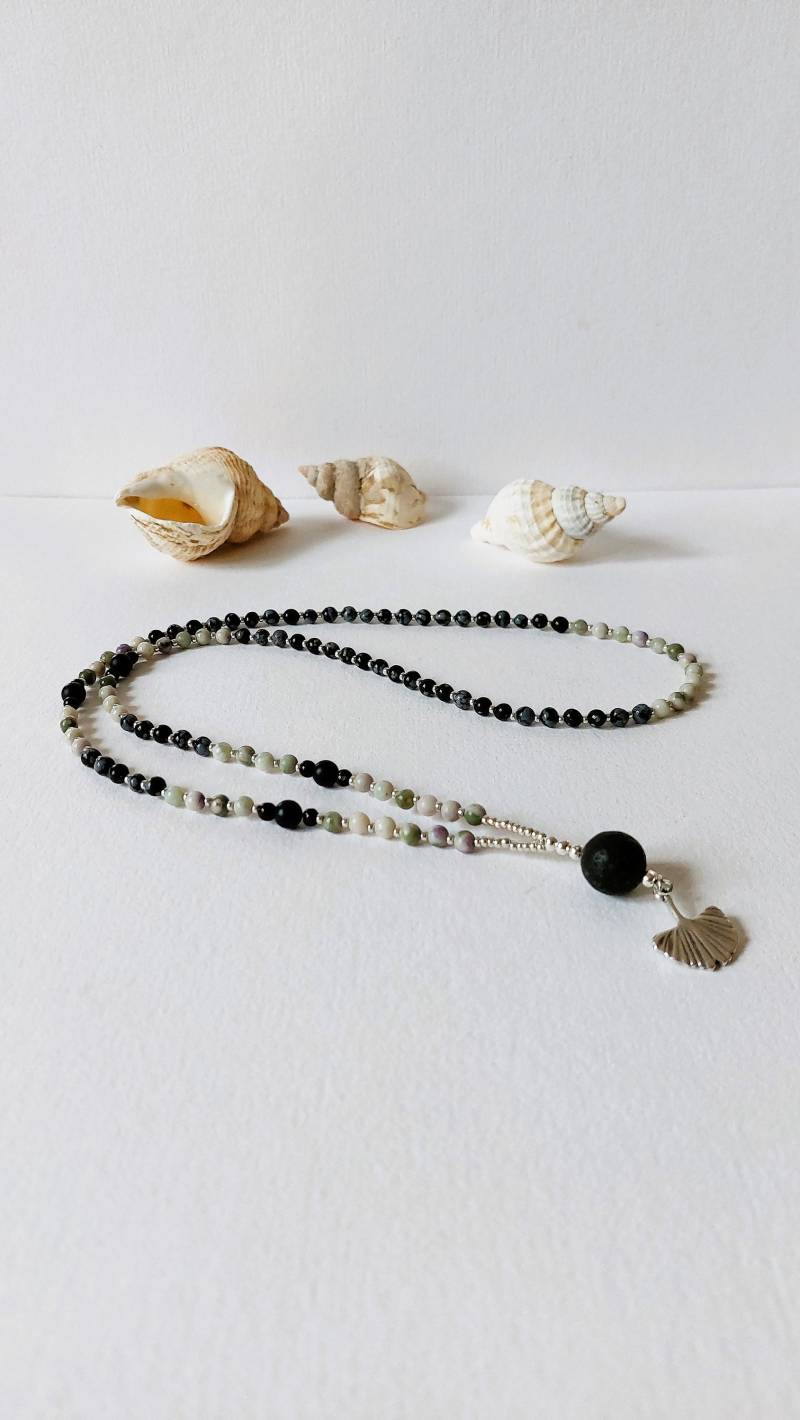 Mala Kette Friedensjade Schneeflocken Obsidian Handgefertigt von MerlesJewellery