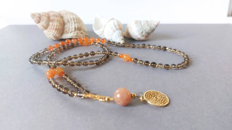 Mala Kette Rauchquarz Peach Mondstein A Red Aventurin Handgefertigt Mala Kette Rauchquarz Peach Mondstein A Red Aventurin Handgefertigt von MerlesJewellery