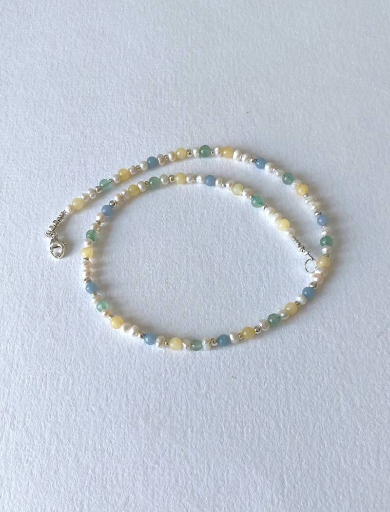 Süßwasserperlenkette Angelit-, Gelbe Jade - Und Aventurinperlen Silber von MerlesJewellery