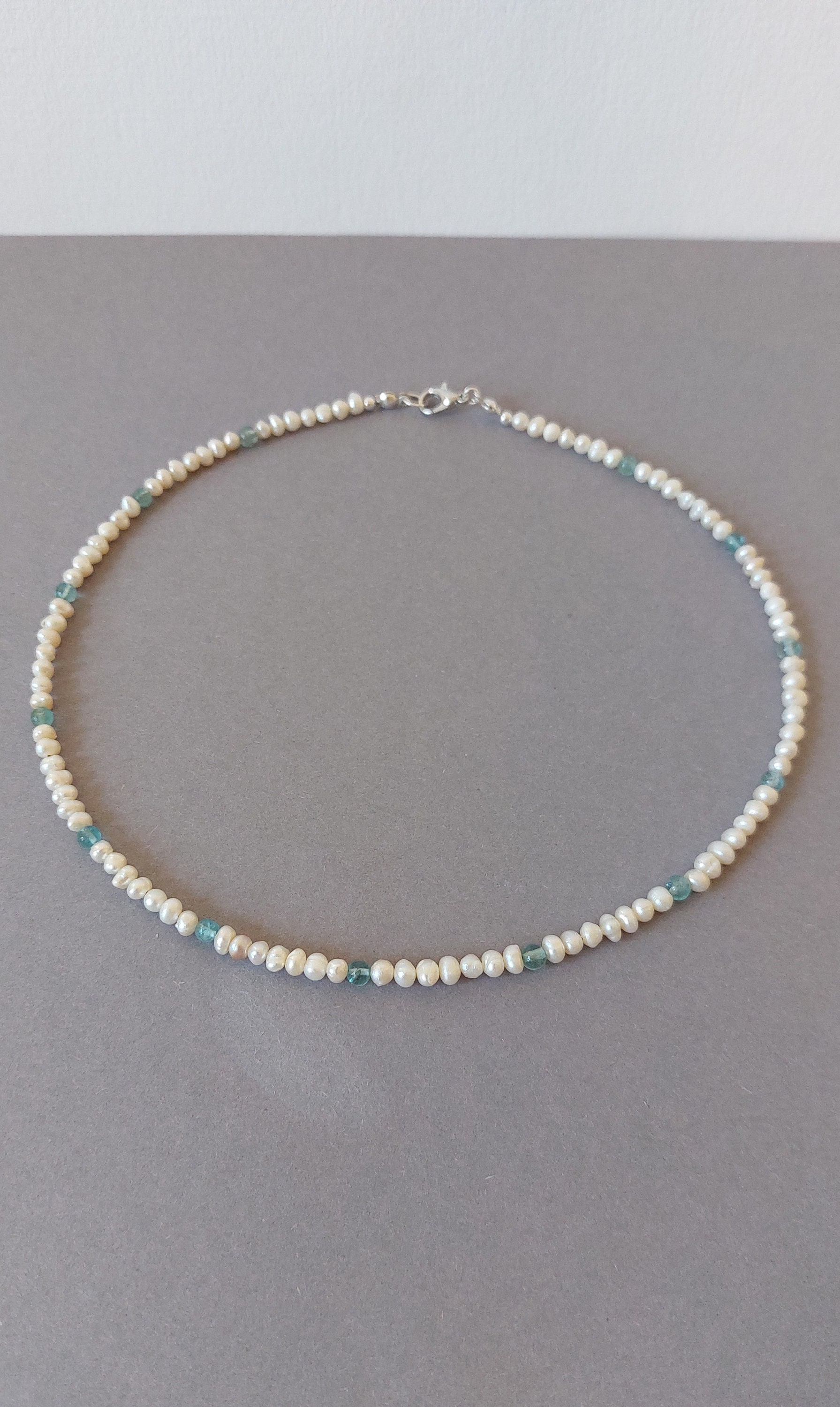 Süßwasserperlenkette Apatitperlen Silber Süßwasserperlenkette Apatitperlen Silber von MerlesJewellery