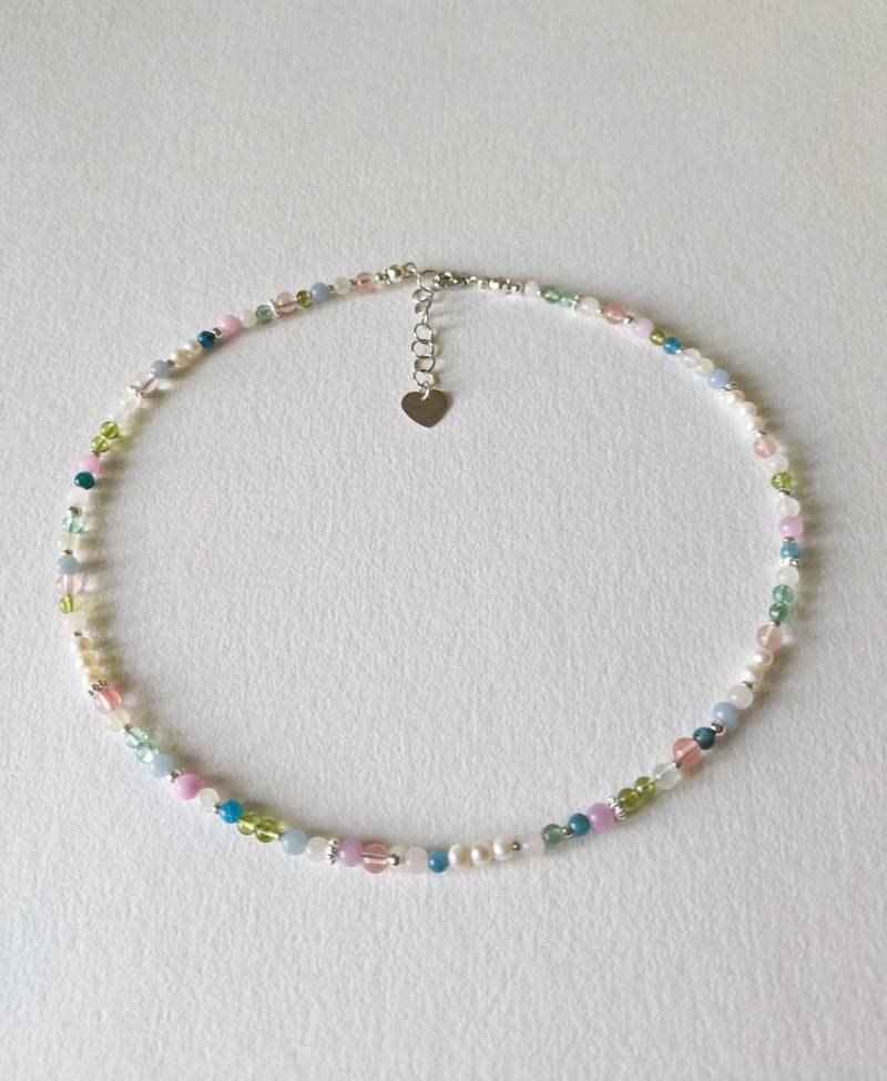Süßwasserperlenkette Pastellfarben Edelsteine Silber von MerlesJewellery