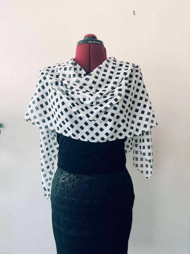 Weiß Und Schwarz Schal/Grafik Schal/Abend Tragen Breiten Chiffon Georgette Büro Sehen Durch Weißen Weiß Und Schwarz Schal/Grafik Schal/Abend Tragen Breiten Chiffon Georgette Büro Sehen Durch Weißen von Mertenville