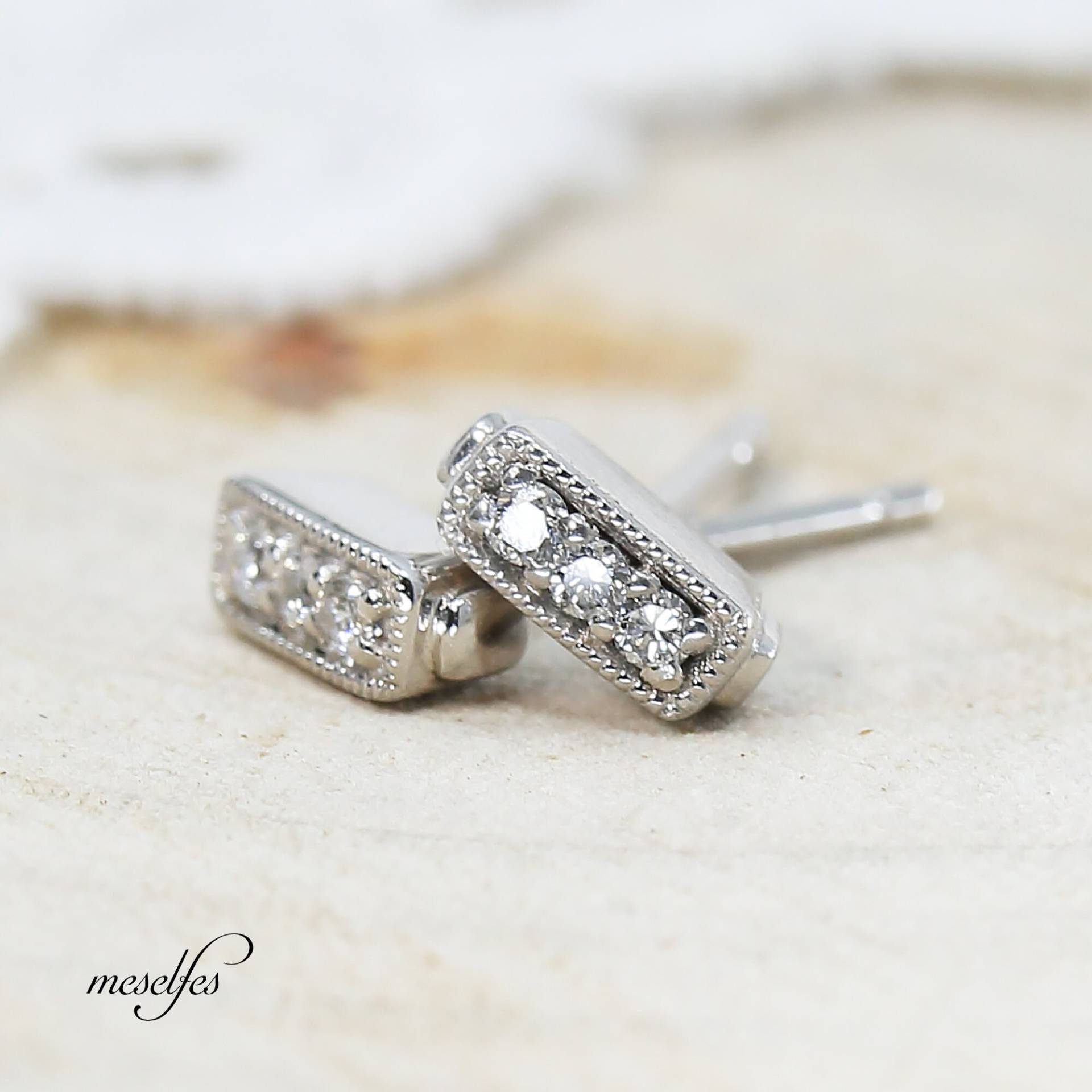 Platin Diamanten Ohrringe Pt950, April Geburtsstein, Unikat & Vintage Inspiriertes Design, Perfekt Alleine Oder Gepaart, Hochzeit Engagment Schmuck von Meselfes