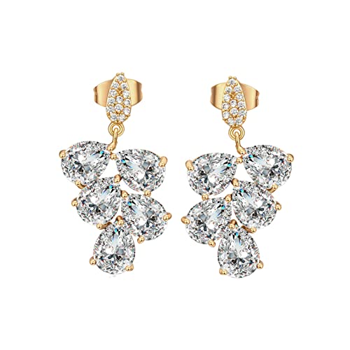18K Gold Ohrringe, Damen Ohrstecker aus 18 Karat Gelbgold Weißer Moissanit in Birnenform von Mesnt