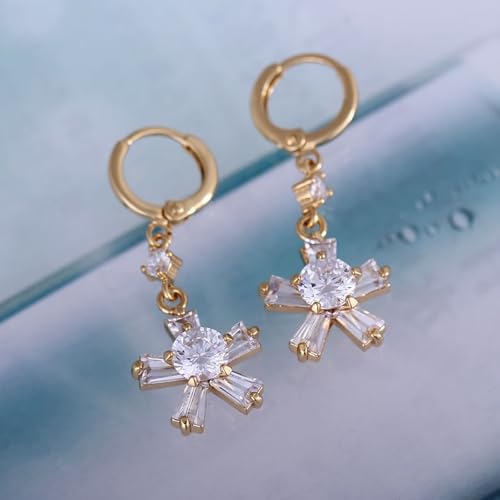 Ohrringe Gold, Frauen Ohrhänger aus 18 Karat Gelbgold Creolen mit blumenförmigem Moissanit Ohrringe Gold, Frauen Ohrhänger aus 18 Karat Gelbgold Creolen mit blumenförmigem Moissanit von Mesnt