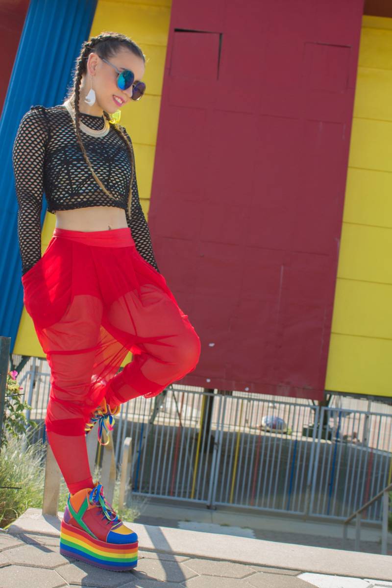 Red Sheer Mesh Unisex Harem Hose - Mc Hammer Drop Crotch Drag Queen Rave Dance Kostüm Festival Burning Man Kleidung von MessQueenNewYork