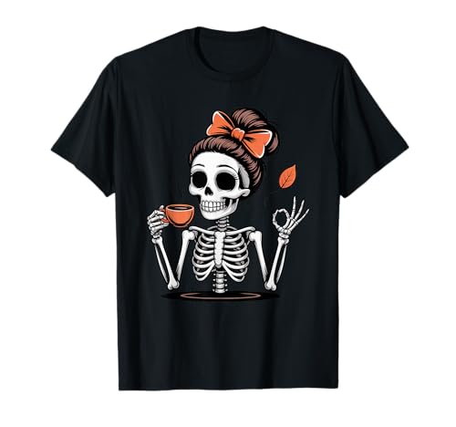 Halloween Skelett Unordentlicher Dutt Kaffee Lustiges Kostüm Mama Frauen T-Shirt Halloween Skelett Unordentlicher Dutt Kaffee Lustiges Kostüm Mama Frauen T-Shirt von Messy Bun Funny Halloween Skeleton Drinking Coffee