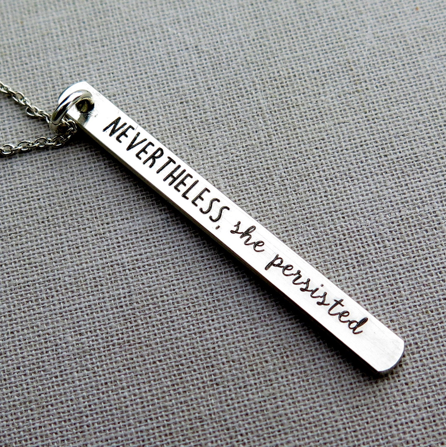 Dennoch Persisted Sterling Silber Feminist Halskette - Zitat Schmuck Geschenk Für Frauen von MetalAndAshStudio