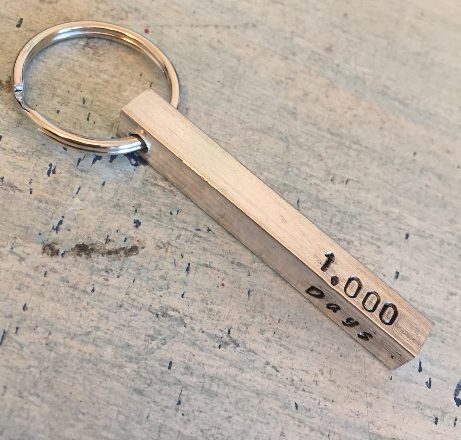 Nüchternheit Geschenk. Schlüsselanhänger. Datum Jahrestag. Nüchterne Erholung. Ein Genesungs-Geschenke. Schlüsselanhänger Nüchternheit Geschenk. Schlüsselanhänger. Datum Jahrestag. Nüchterne Erholung. Ein Genesungs-Geschenke. Schlüsselanhänger von MetalJewelryAmy