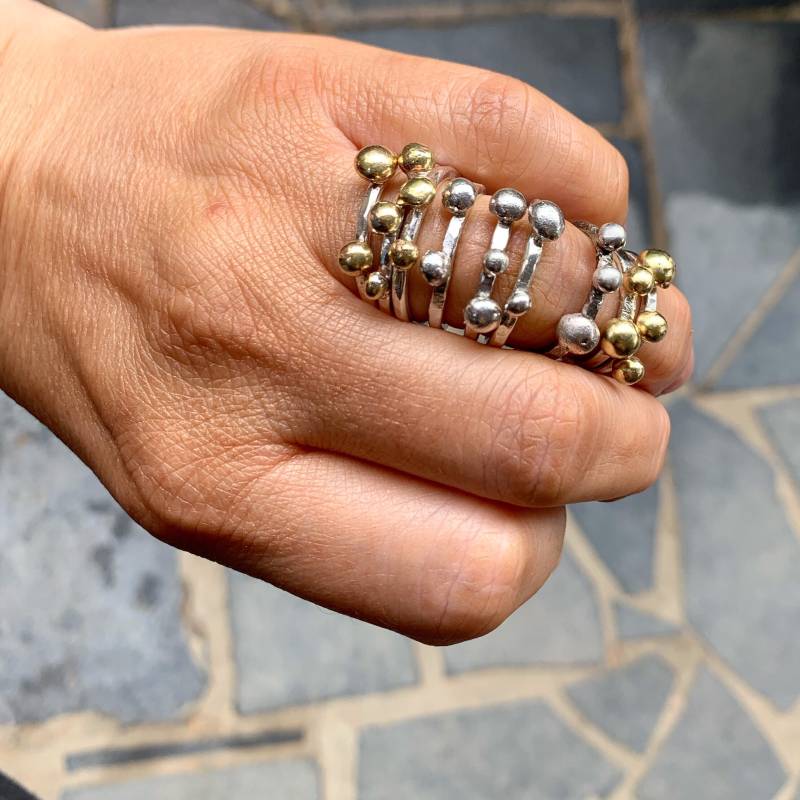 Sterling Silber Gehämmert Stapelbar Ringe von MetalRokJewellery