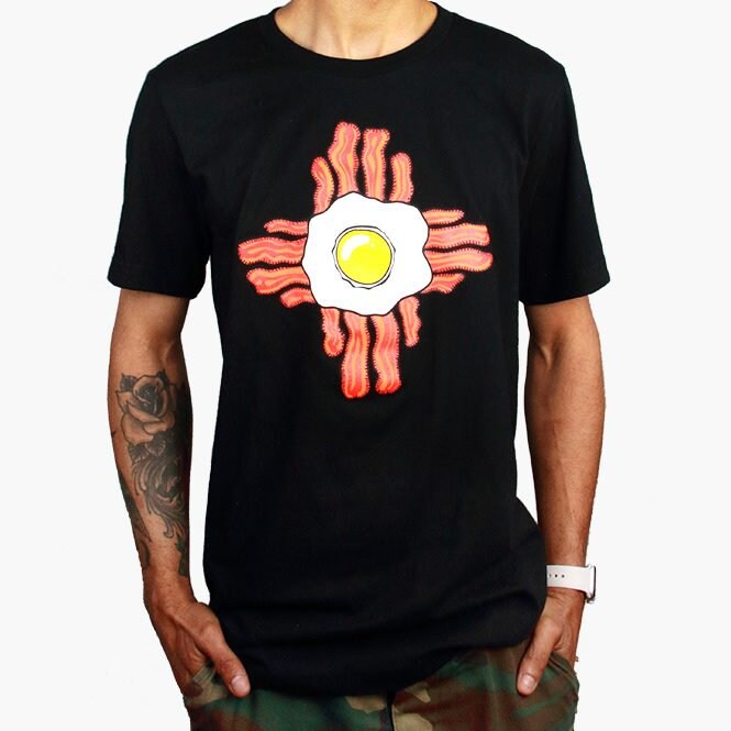 Frühstück Zia - Unisex T-Shirt | Farboptionen Frühstück Zia - Unisex T-Shirt | Farboptionen von MetalTheBrand