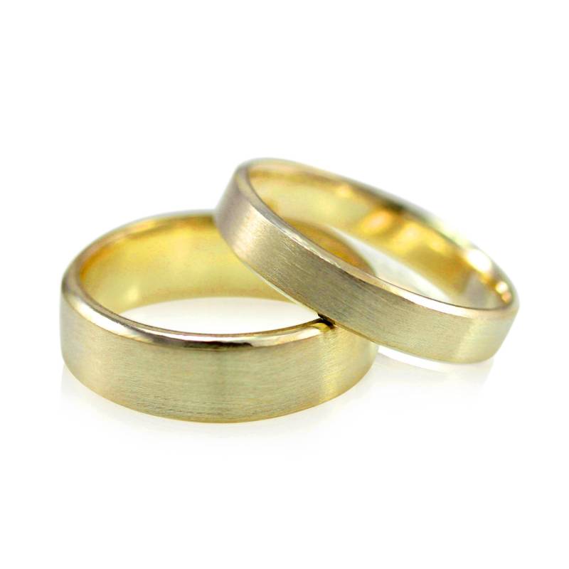 Gelbgold Ehering Set, 6 Mm Und 4 Ringset Für Männer Frauen in Gelb Oder Roségold von MetalWendler