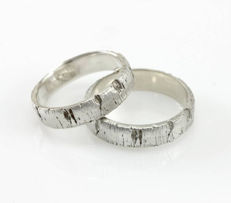Silber Aspen Baumrinde Eheringe Für Sie Und Ihn - Natur Ringe Passend Colorado Zweig Ring Set von MetalWendler