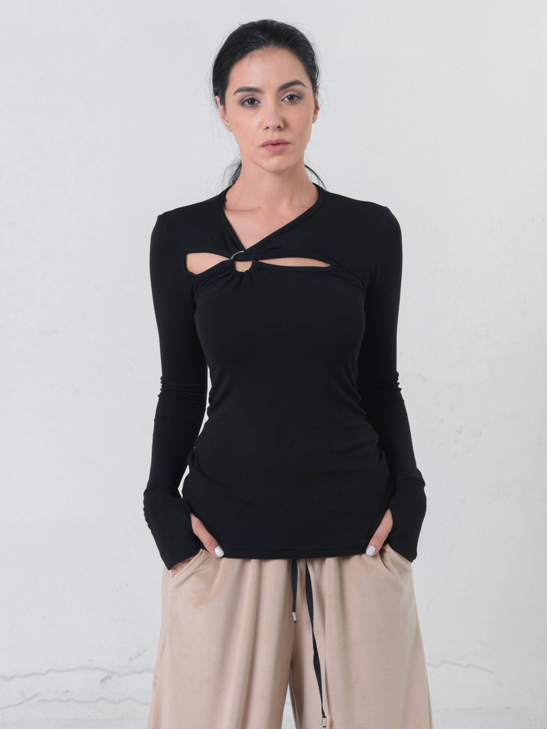 Metallring Cut Out Oberteil Langarm Avantgarde Jersey von Metamorphoza