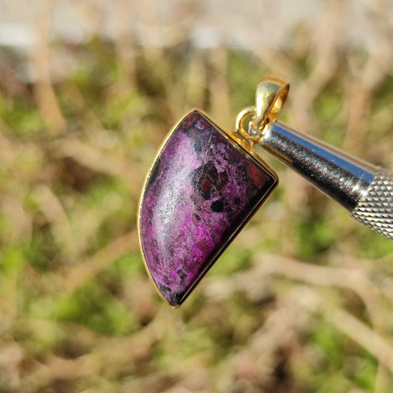 Sugilit Anhänger - Sugilith Kristall Sterling Silber Mangan Ermutigt Universelle Liebe Geschenk von MetaphysicalLapidary