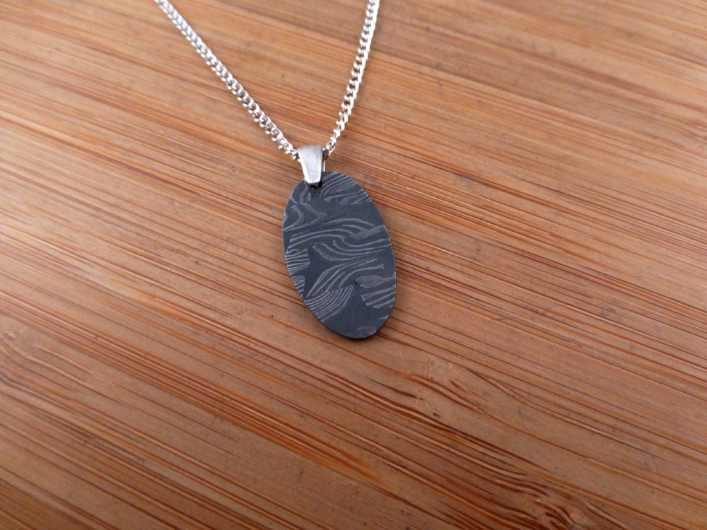 Weltall Meteorit Damast Anhänger Sterling Silber Anhängerschlaufe Weltall Meteorit Damast Anhänger Sterling Silber Anhängerschlaufe von Meteorites