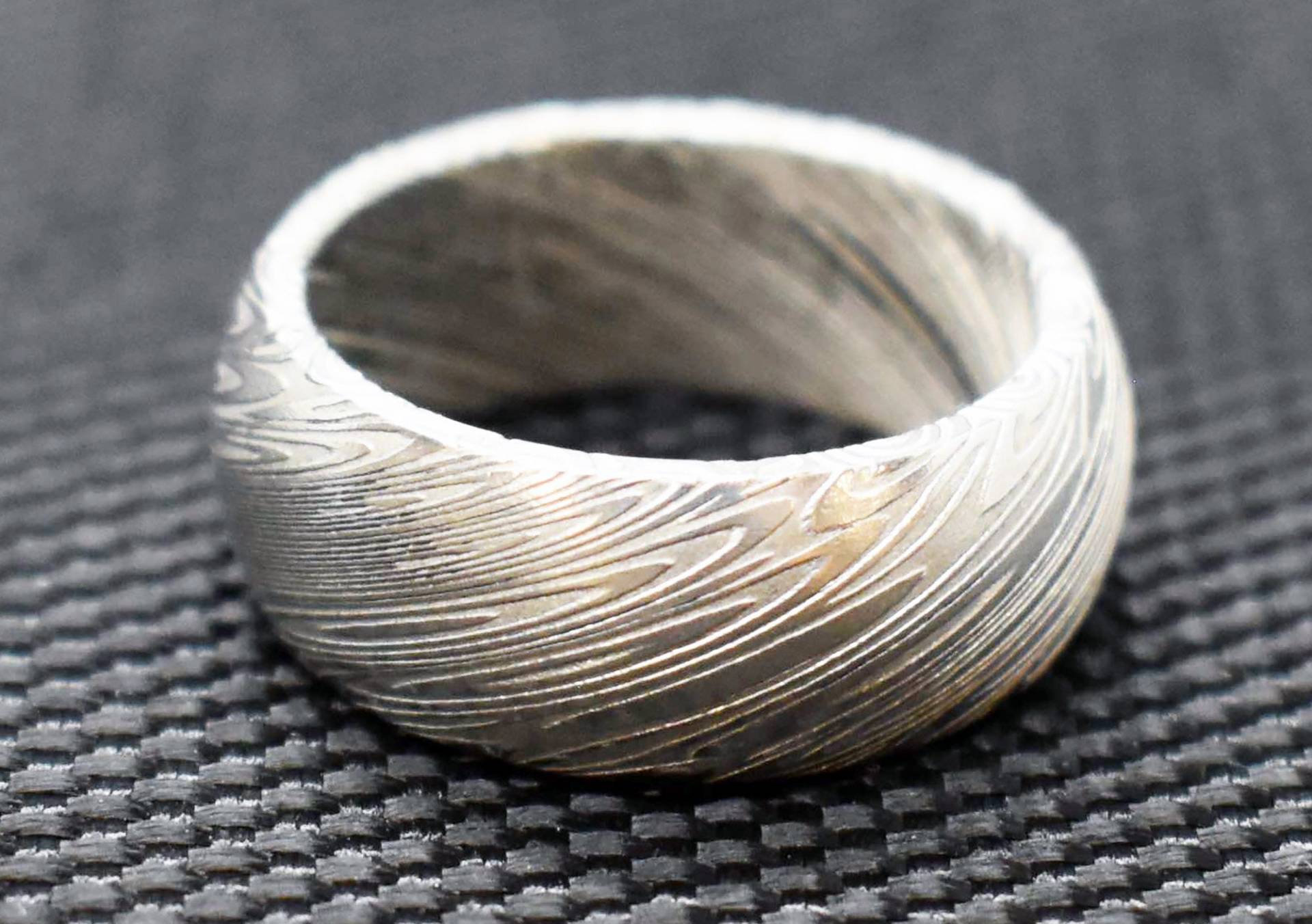 Damast Edelstahl Heimskringla Ring | Comfort Fit Ehering, Verlobungsring, Moderner Schmuck, Statement Unisex Metonrings von MetonRings