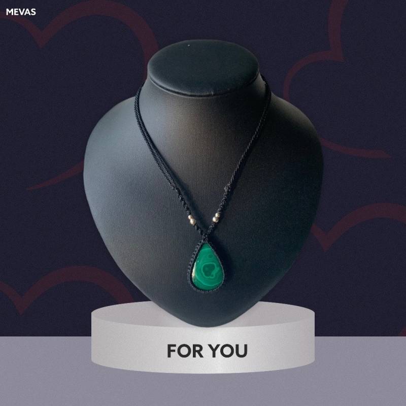 Malachit Cabochon Kette, Edelstein Kette Makramee, Grün Heilstein von MevasCH