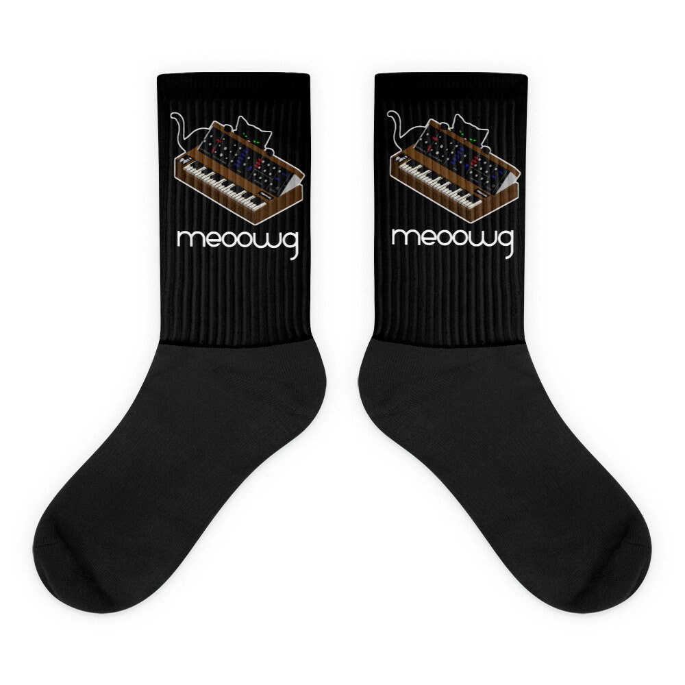 Lustige Synthesizer Katzensocken Lustige Synthesizer Katzensocken von MewzeekT