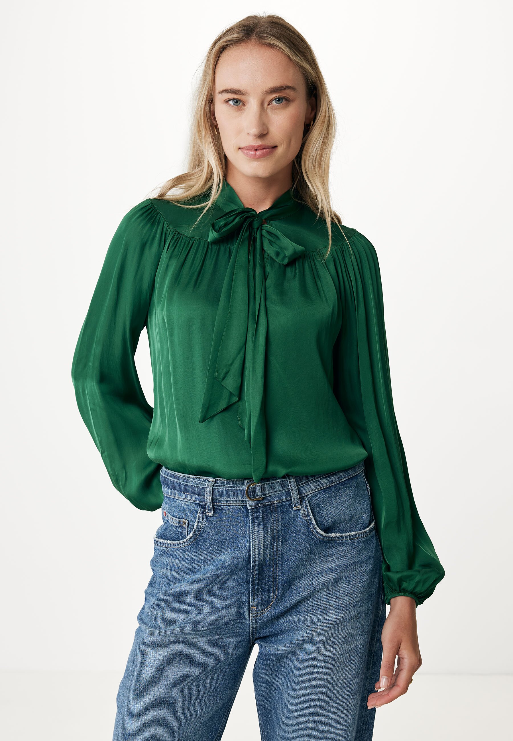 Blouse With Bowtie Dark Green von Mexx