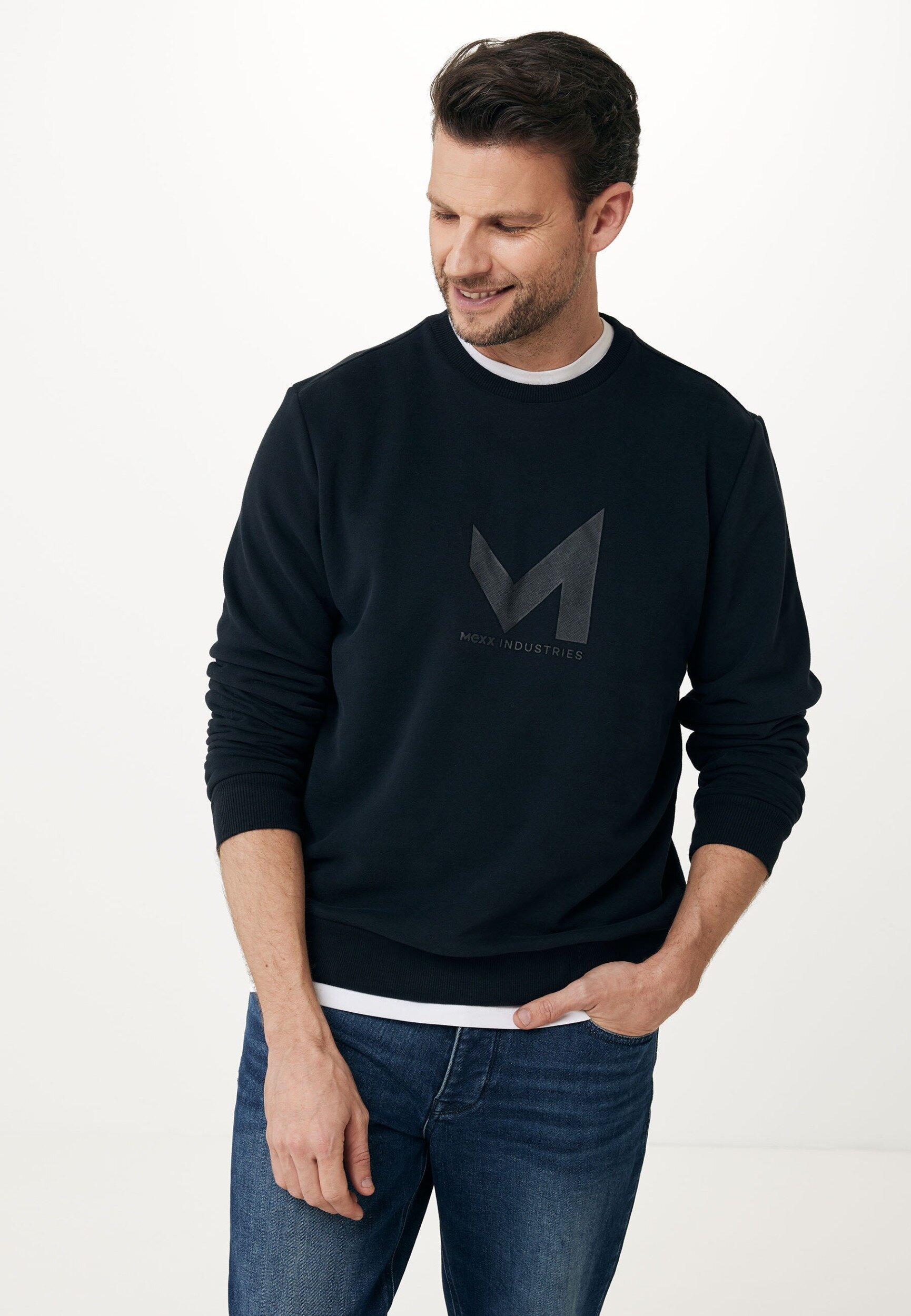 Crew Neck Sweater Black von Mexx