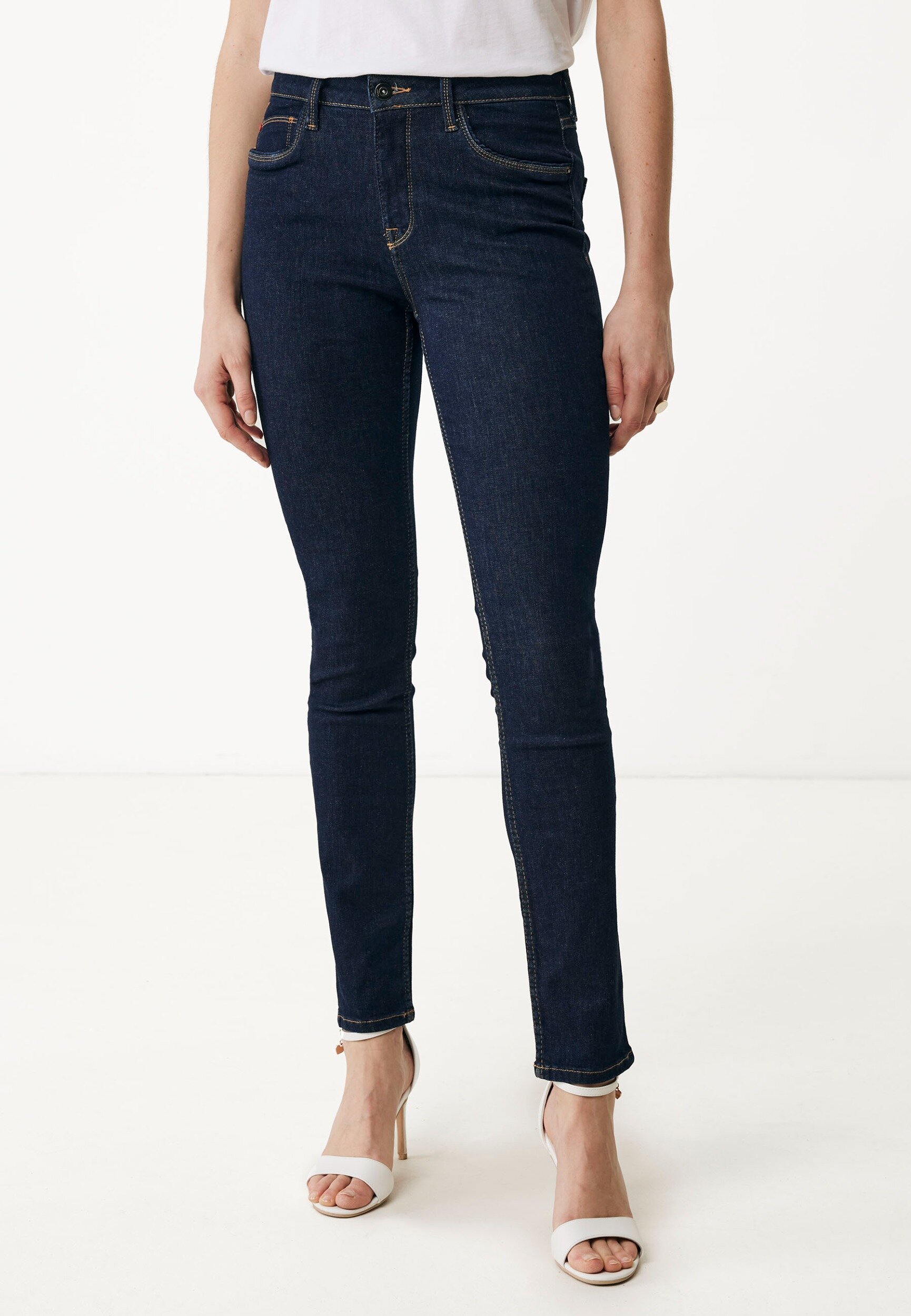 Jenna Mid Waist / Slim Fit Jeans Dark Blue von Mexx