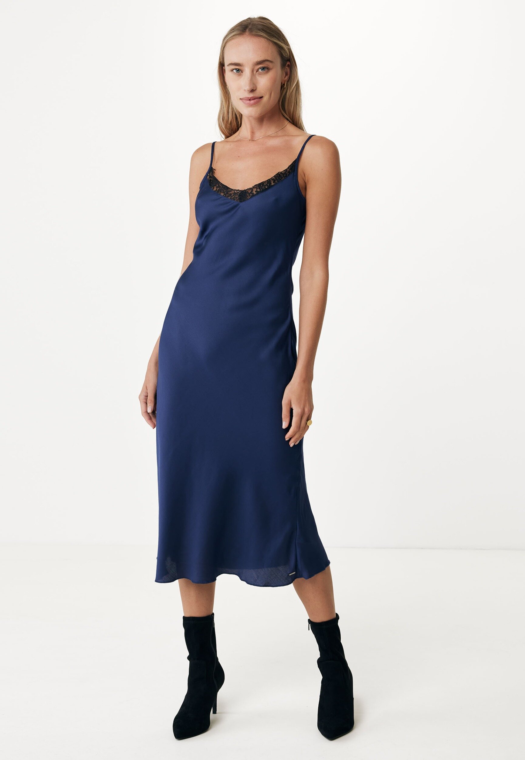 Mexx XX Anouk Satin Slipdress Navy von Mexx