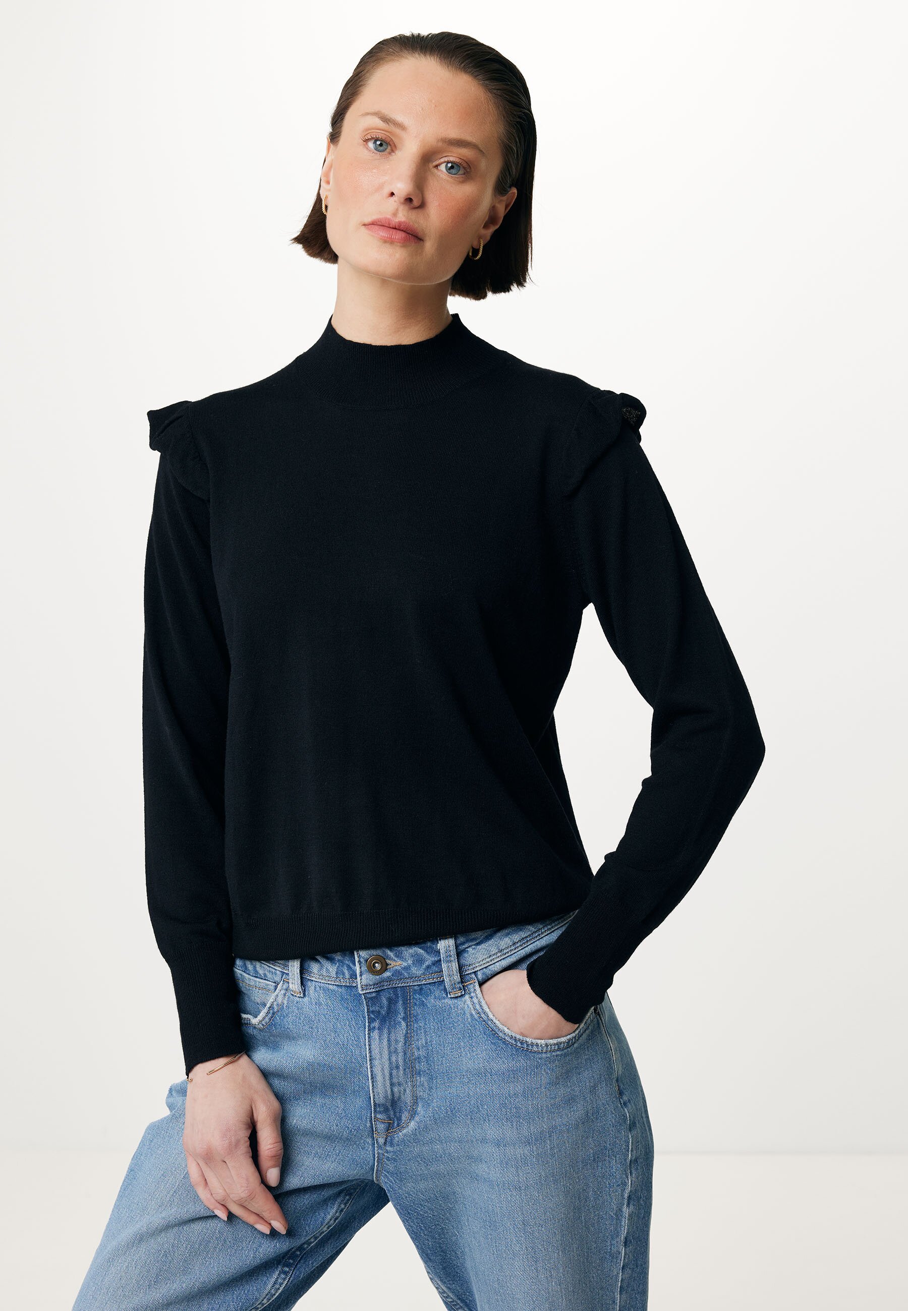 Pullover With Ruffles Black von Mexx