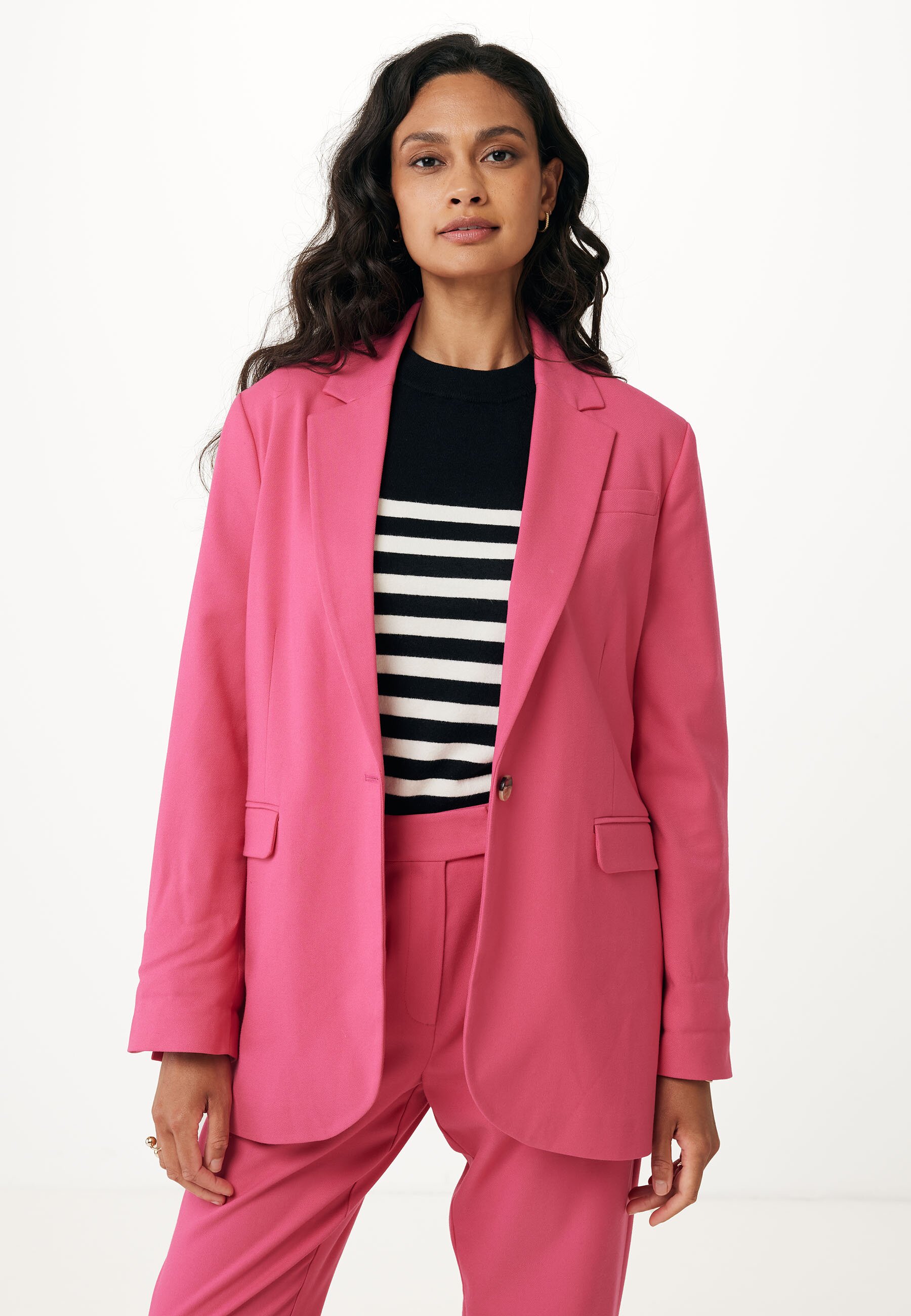 Single breasted blazer with pockets Fuchsia von Mexx