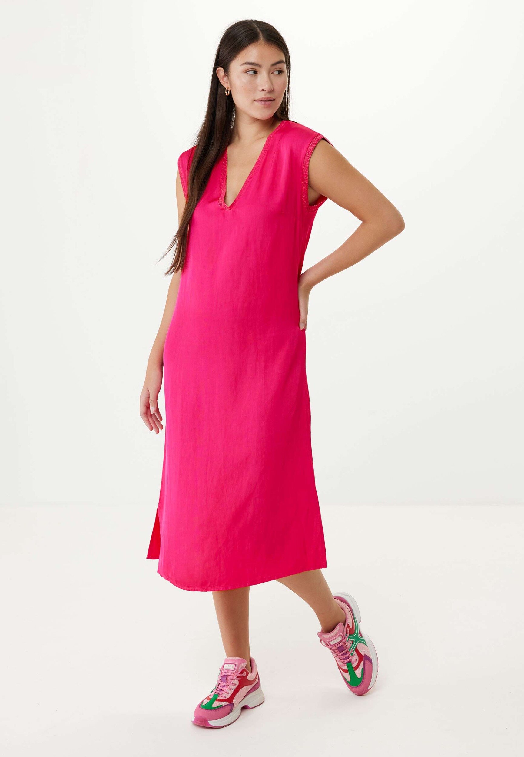 Sleeveless V-neck Dress Hot Pink von Mexx