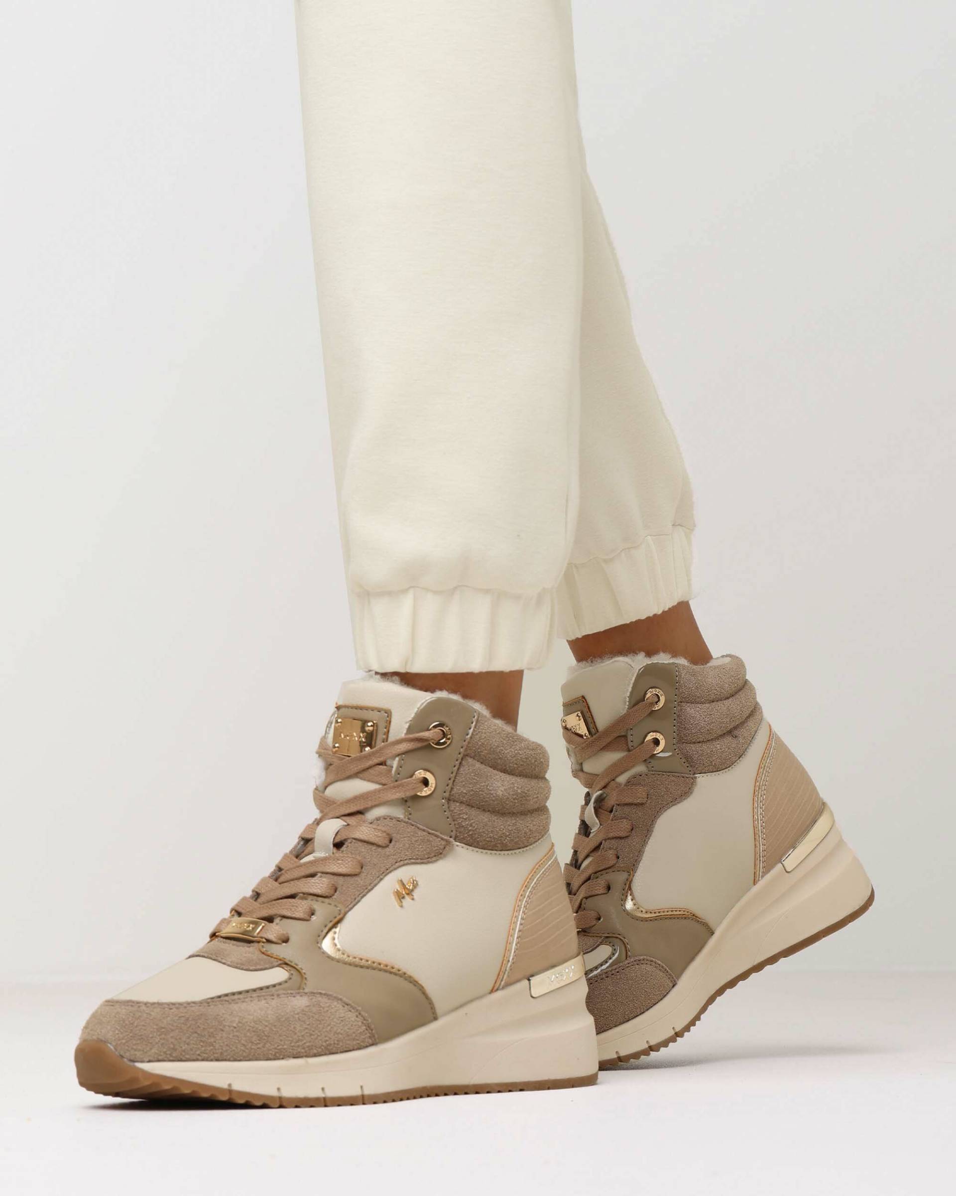 Sneaker Haley Beige von Mexx