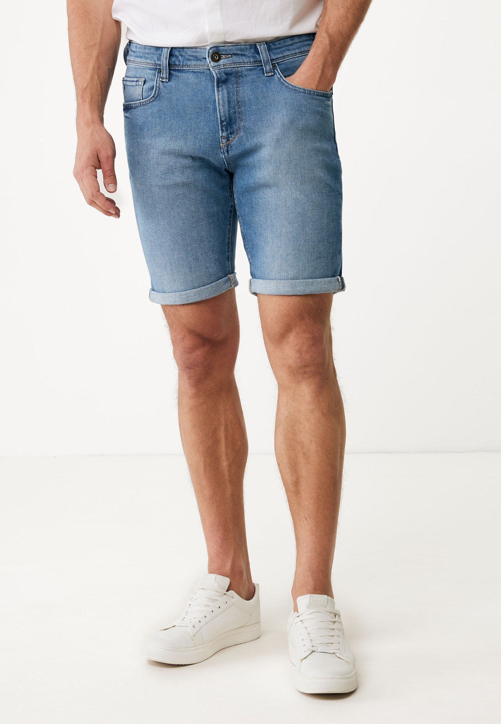 Steve Mid Waist / Regular Short von Mexx