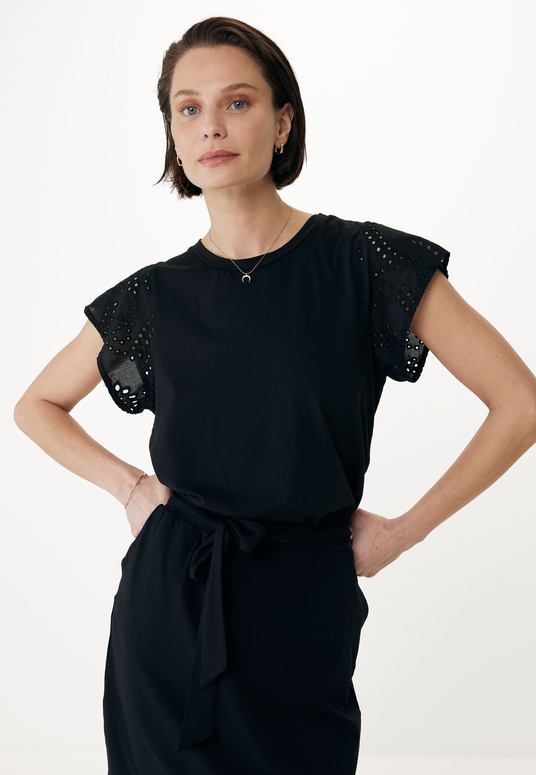 Top with broidery sleeves Black von Mexx