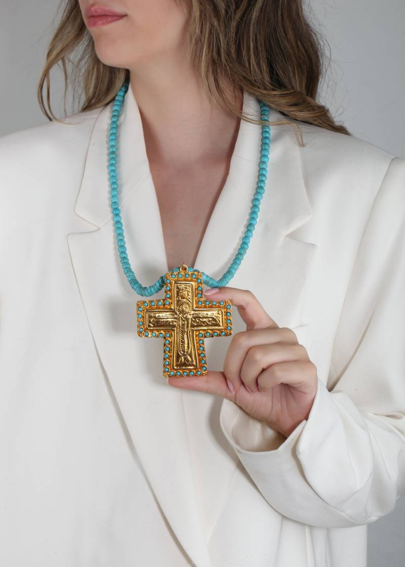 Handgemachter Türkis Kreuz Anhänger Halskette 18K Vergoldeter Religiöser Schmuck von MeyArtDesign