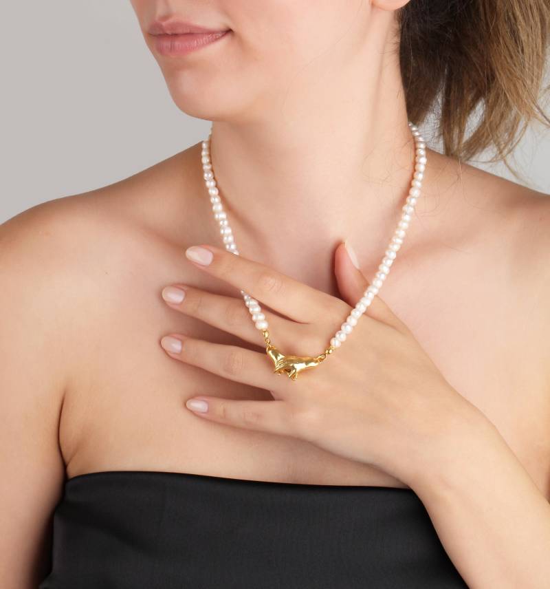 Perlenkette Gold Hand Schließe, Zarte Perlenstrang von MeyArtDesign