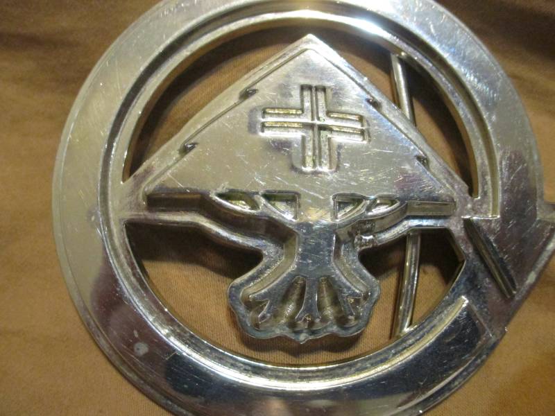 Vintage Schnalle Kreuz in Der Baummitte Runde von MezaL50