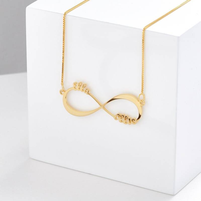 Gold Infinity Namenskette | Unendlichkeit Halskette Personalisierte Familienname Namensschmuck Gold Infinity Namenskette | Unendlichkeit Halskette Personalisierte Familienname Namensschmuck von MhohoAndCo