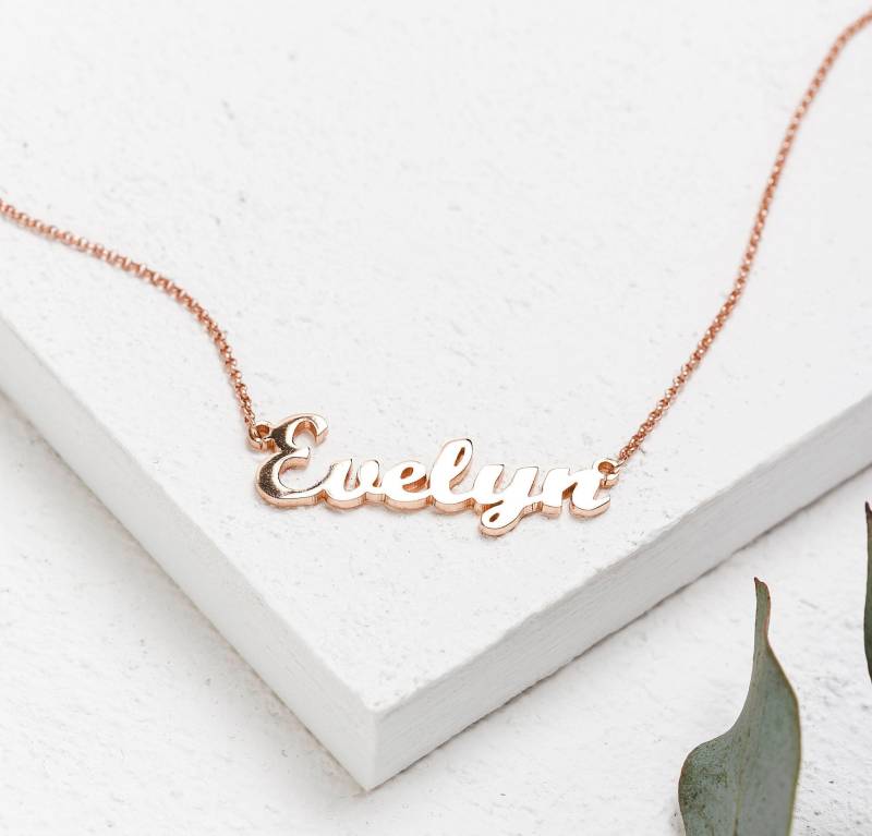 Roségoldene Namenskette | Schrift Name Halskette Roségold Namensschild Namensschmuck Personalisiertes Geschenk Uk Roségoldene Namenskette | Schrift Name Halskette Roségold Namensschild Namensschmuck Personalisiertes Geschenk Uk von MhohoAndCo