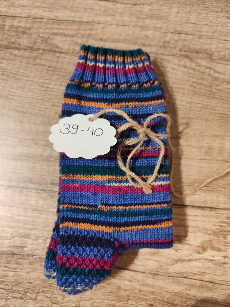 Selbstgestrickte Wollsocken Größe 39-40 von MiKoHandarbeit