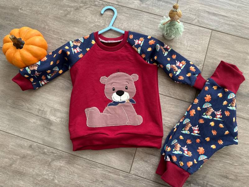Baby-Pullover & Baby-Pumphose Größe 74/Waldtier-Motiv/stickbild Bär/Babymode/ Babykleidung/ Kinderkleidung/Handgefertigt/Unikat/Geschenkidee von MiMaHandmade2022