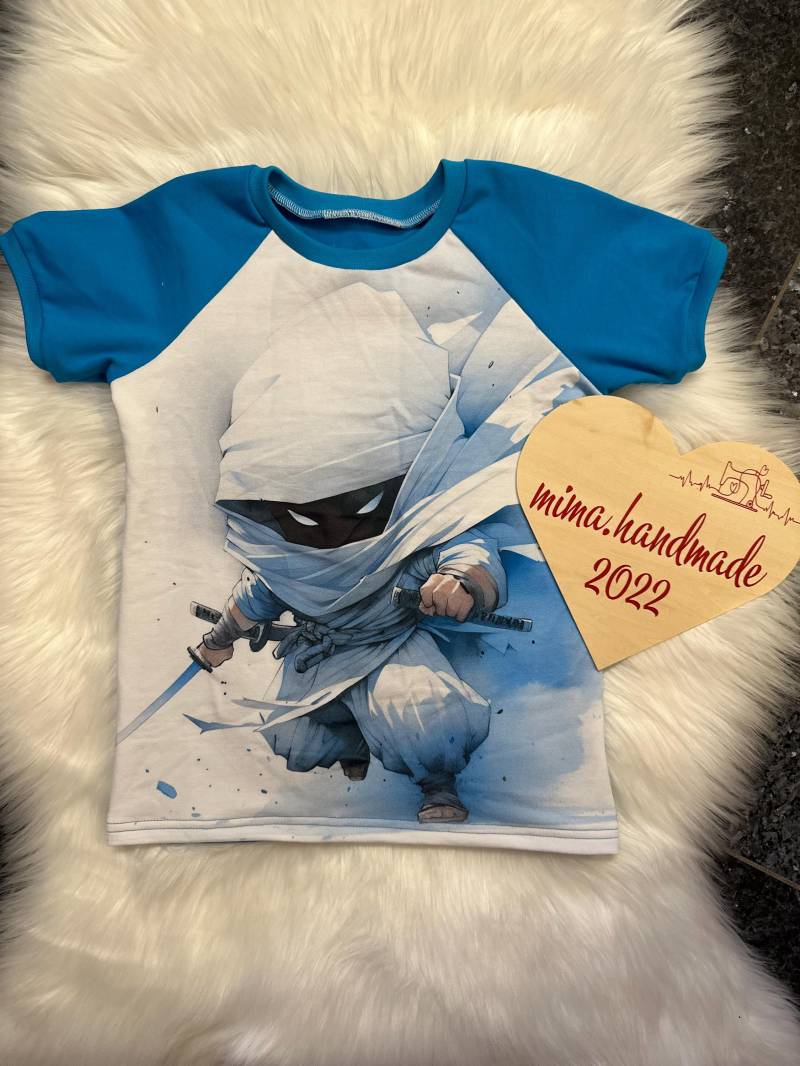 Größe 116/ Kinder T-Shirt/ Sweatshirt/ Raglan Motiv Ninja/ Handgemachte Kinderkleidung/ Unikate Kindermode/ Geschenkidee Junge von MiMaHandmade2022