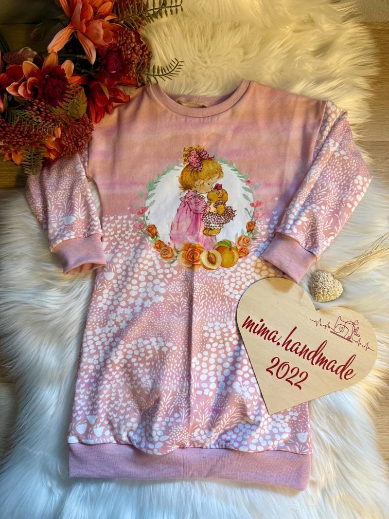 Kinder Kleid/Größe 104/ Sweatkleid/ Kleider/ Kleidung Für Mädchen/ Nachhaltige Kindermode/ Handgemachte Kinderkleidung/ Geschenkidee von MiMaHandmade2022