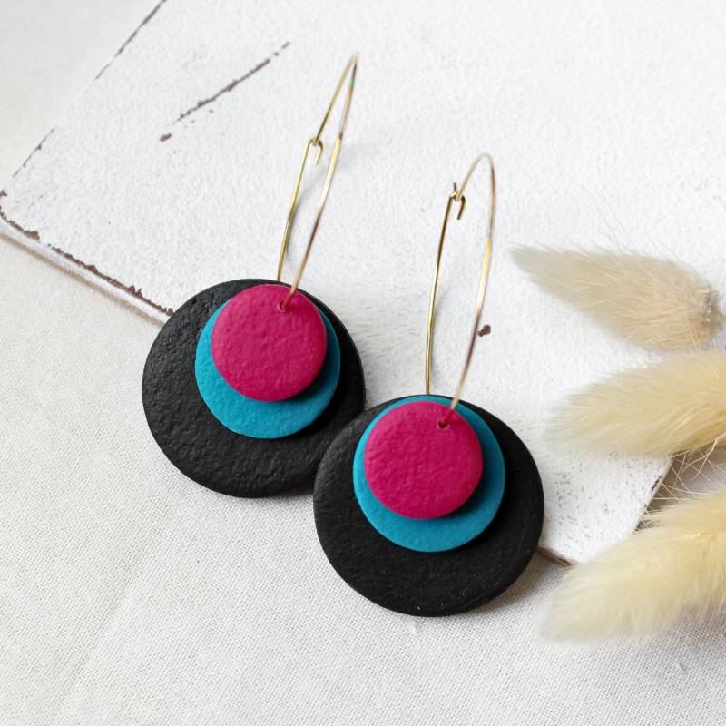 Creolen Mit Runden Anhängern Aus Polymer Clay Ohrringe Color Pop | Ohrschmuck von MiMaKaefer
