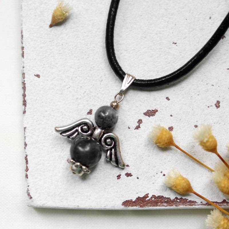 Halskette Schutzengel - Kette Silber Mit Larvikit Perlen, Halsschmuck, Glücksbringer von MiMaKaefer